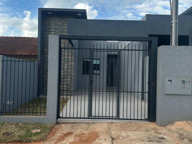 #42 - Casa para Venda em Toledo - PR