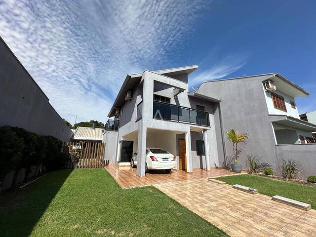 #84 - Casa para Venda em Toledo - PR - 1