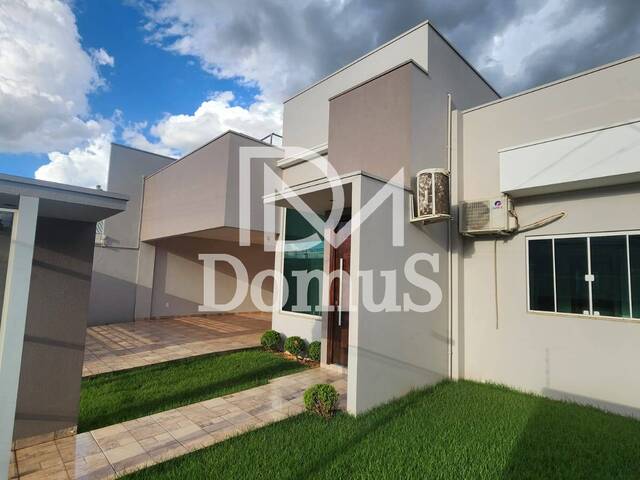 #141 - Casa para Venda em Toledo - PR - 1