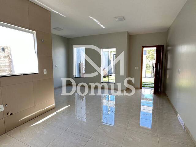 #201 - Casa para Venda em Toledo - PR