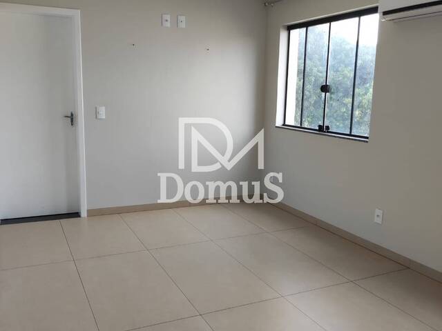 #264 - Apartamento para Venda em Toledo - PR
