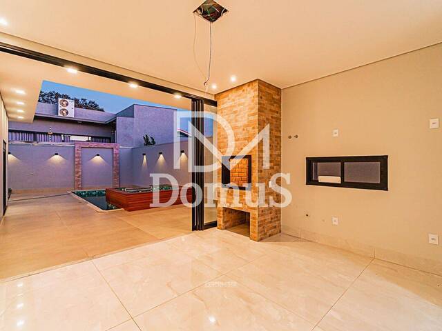 #297 - Casa para Venda em Toledo - PR - 3