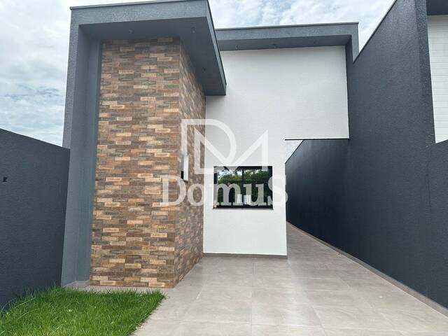 #649 - Casa para Venda em Toledo - PR - 1