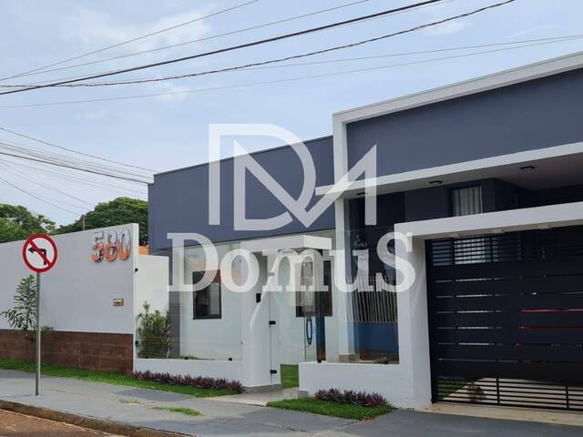 #653 - Casa para Venda em Toledo - PR