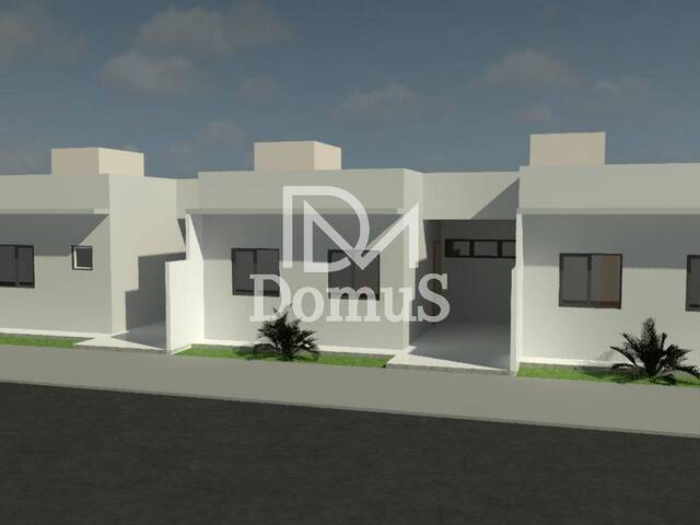 #671 - Casa para Venda em Toledo - PR - 2