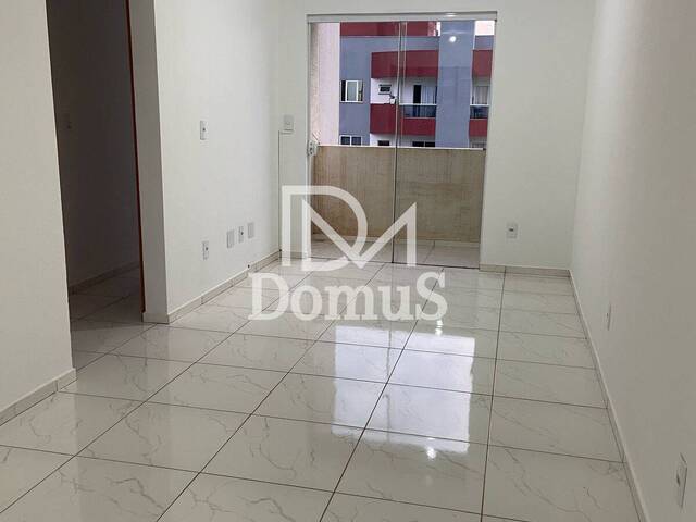 #630 - Apartamento para Venda em Toledo - PR - 2