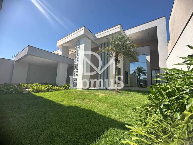 #685 - Casa para Venda em Toledo - PR - 1