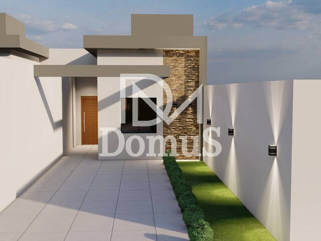#688 - Casa para Venda em Toledo - PR - 2