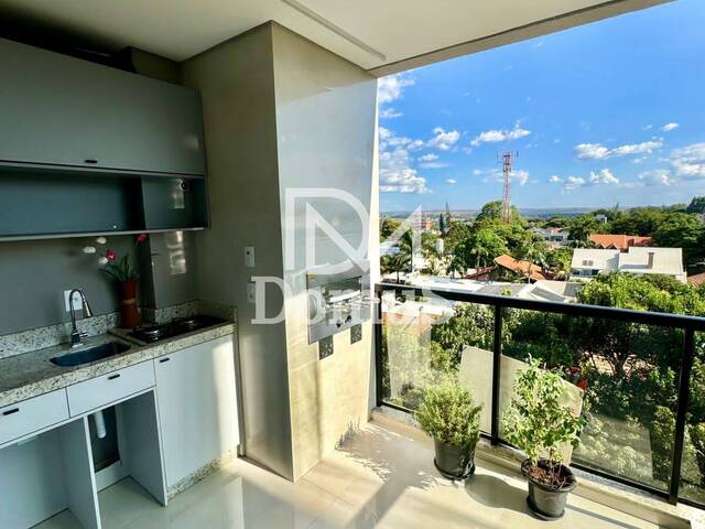 #692 - Apartamento para Venda em Toledo - PR