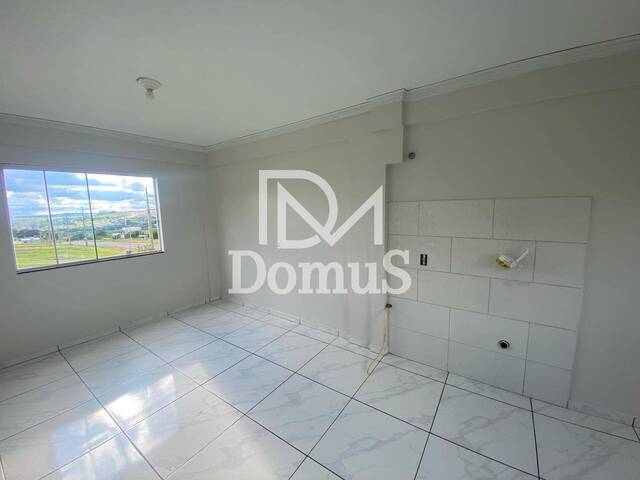 #703 - Apartamento para Venda em Toledo - PR - 2