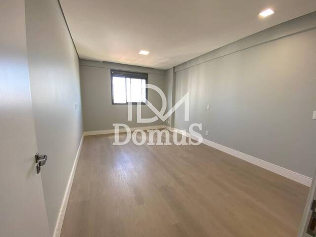 #720 - Apartamento para Venda em Toledo - PR - 3