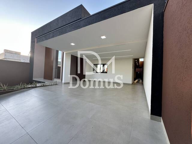#625 - Casa para Venda em Toledo - PR - 2