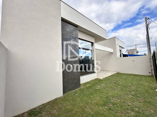 #721 - Casa para Venda em Toledo - PR - 3