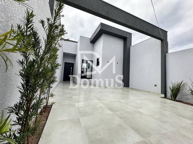 #642 - Casa para Venda em Toledo - PR - 2