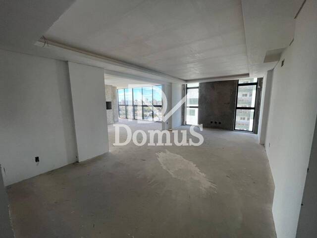 #753 - Apartamento para Venda em Toledo - PR - 2