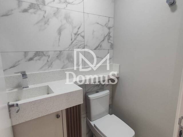 #823 - Apartamento para Venda em Toledo - PR - 2