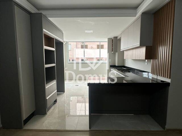#832 - Apartamento para Venda em Toledo - PR - 2