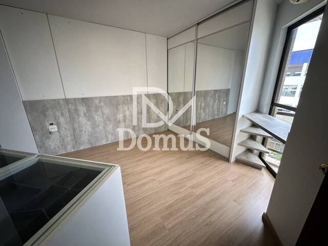 #915 - Apartamento para Venda em Toledo - PR - 2